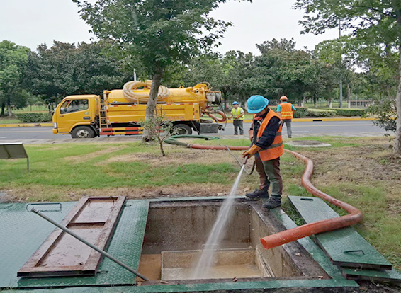 富源化油池清理